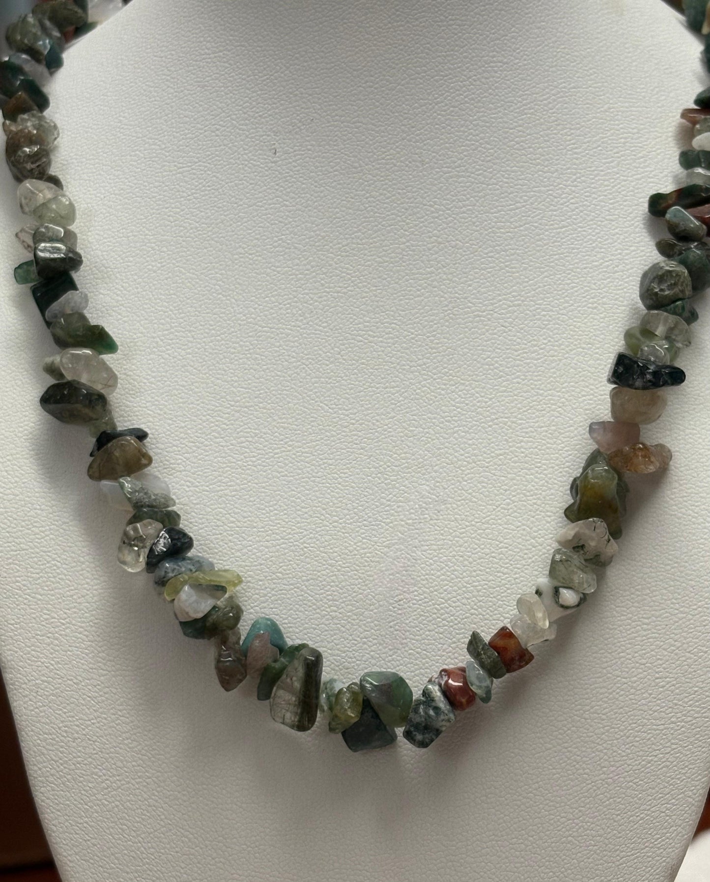 Collar tierra