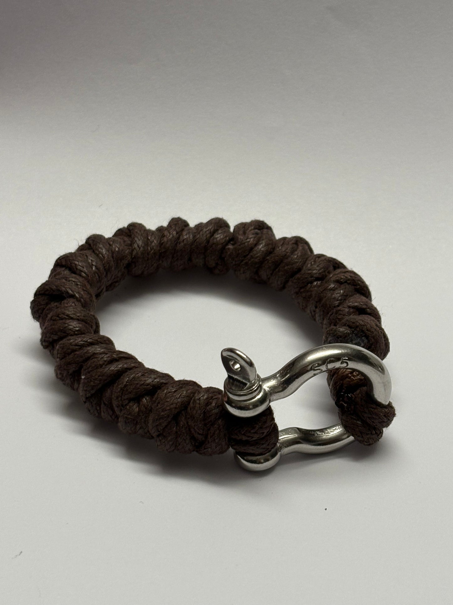 Brazalete Cabo tono café
