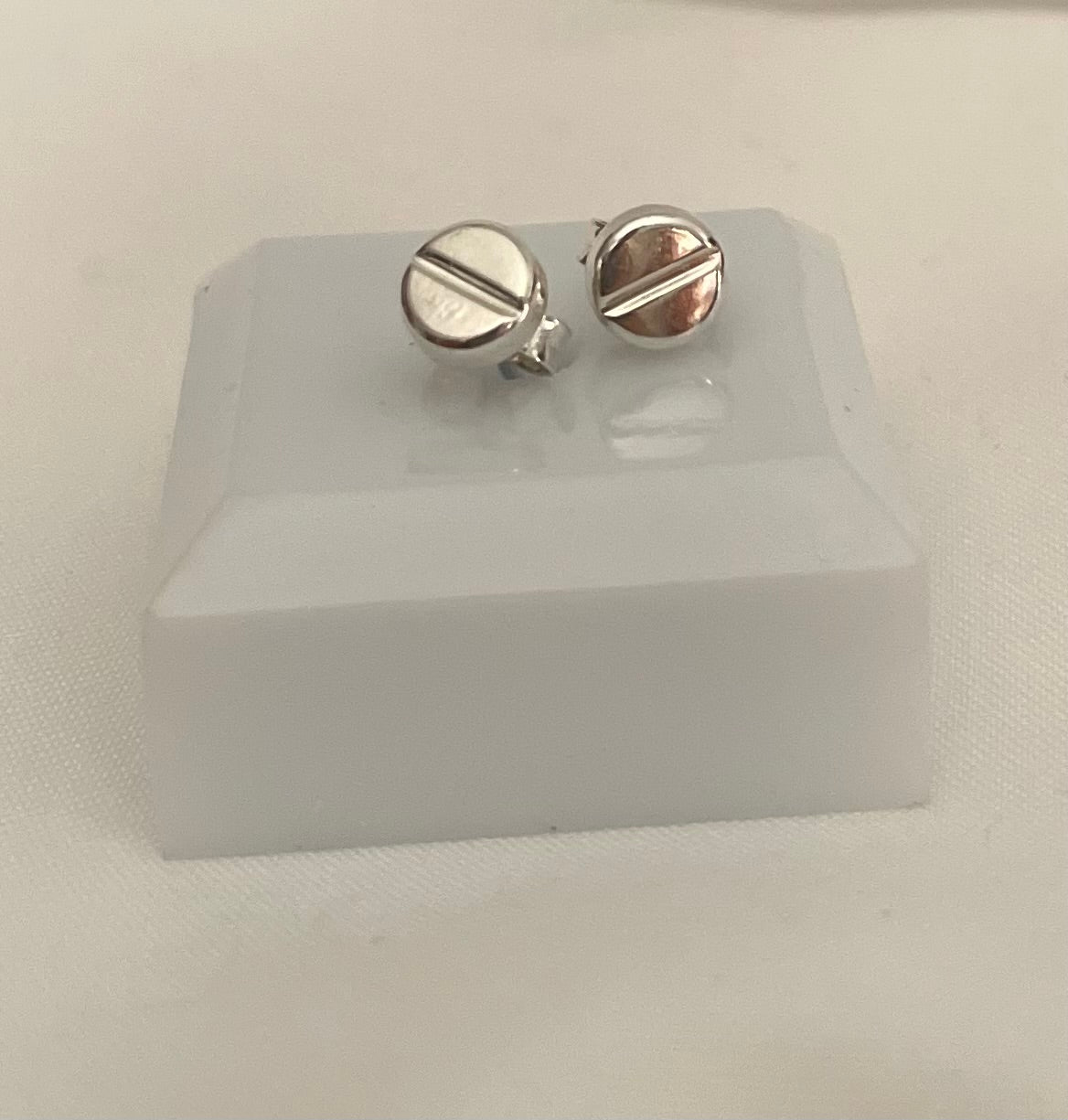 Zarcillos tornillos de plata