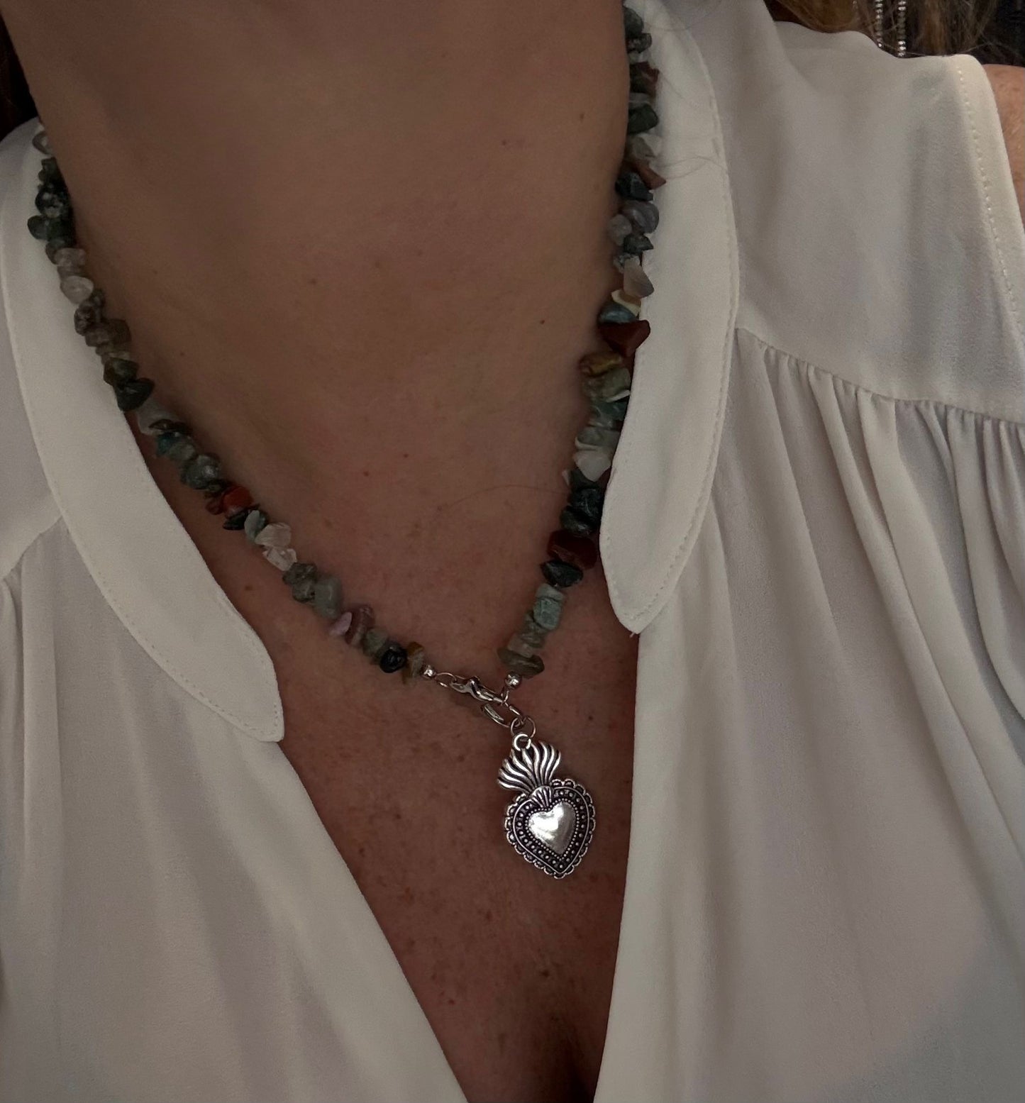 Collar tierra