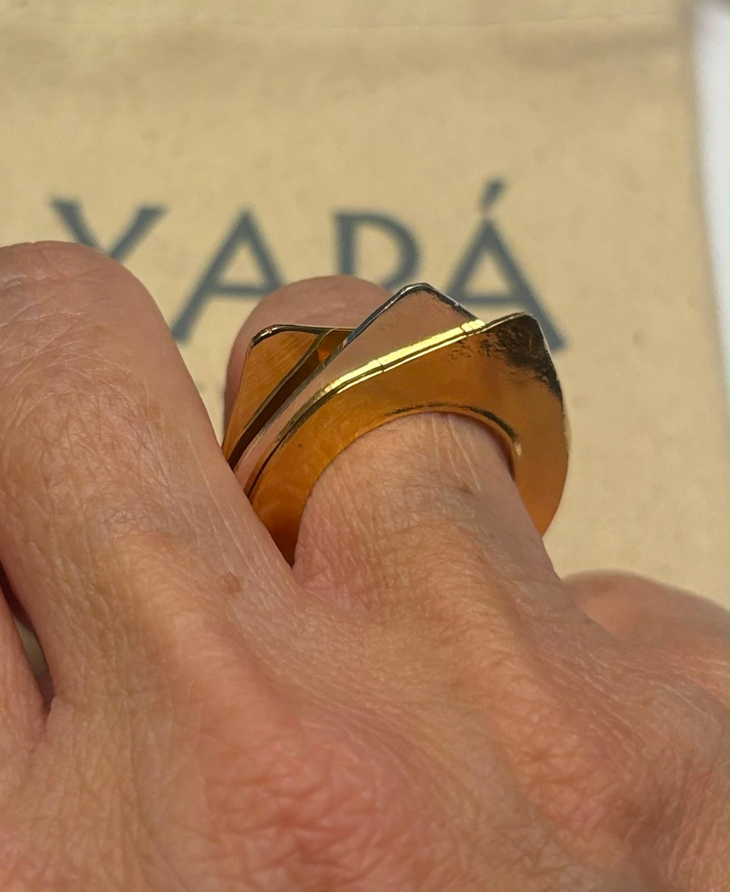 Anillo Lotus