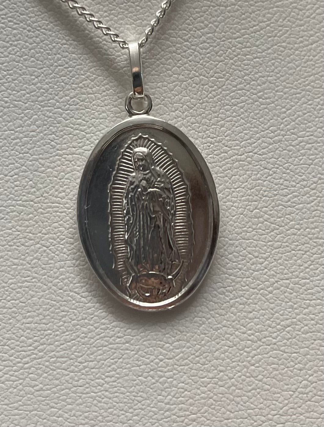 Medalla de plata Virgen de Guadalupe