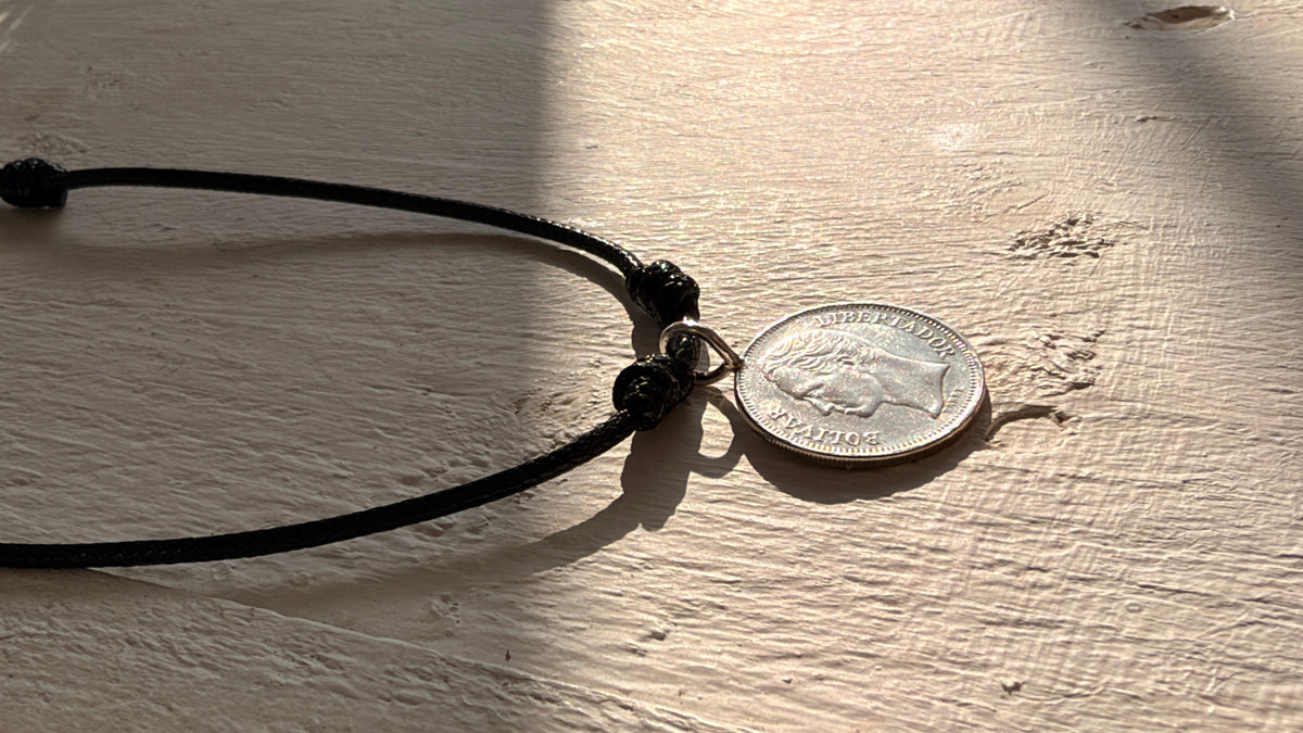 Collar Barré en hilo negro