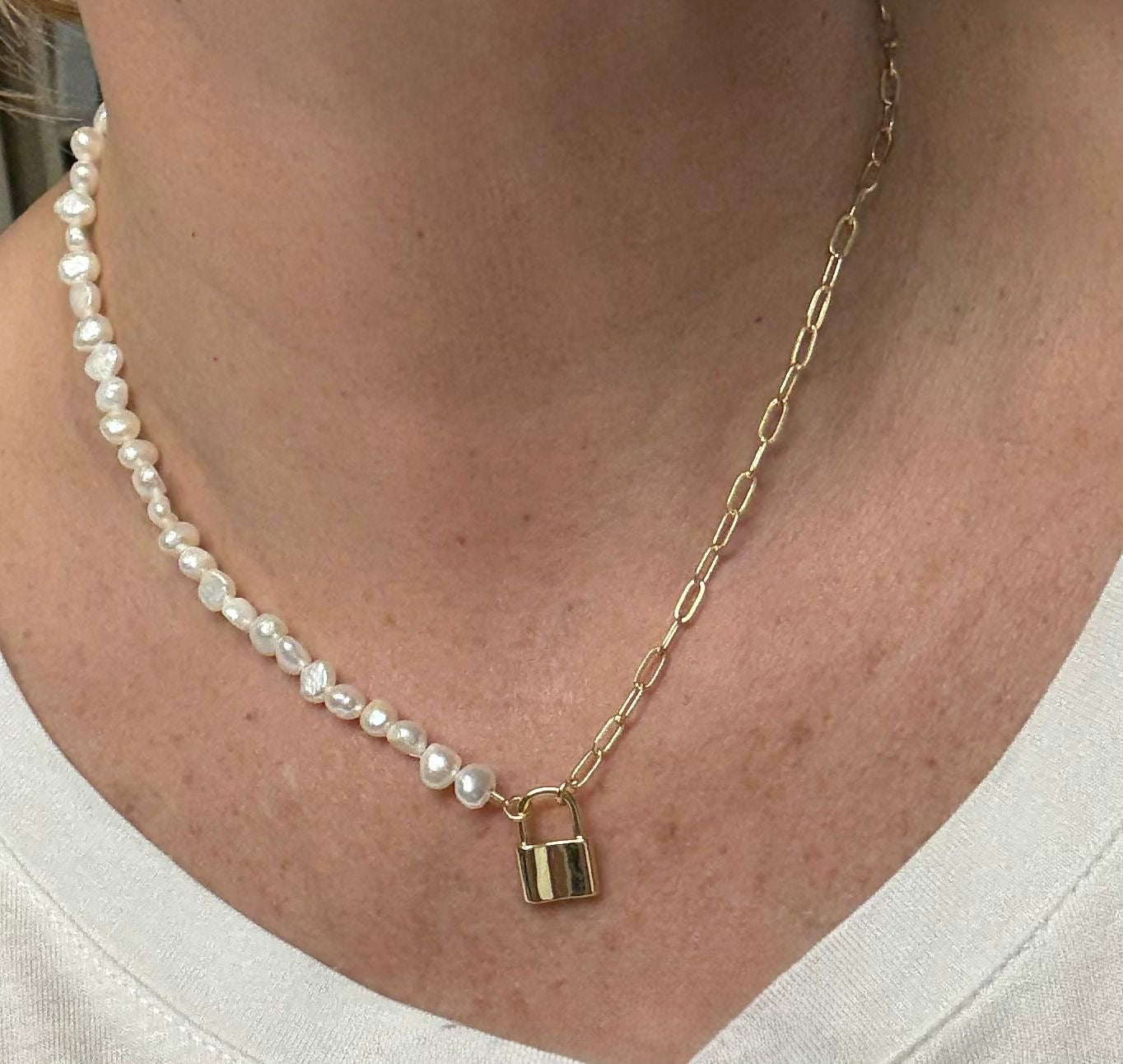 Collar de perlas mixto